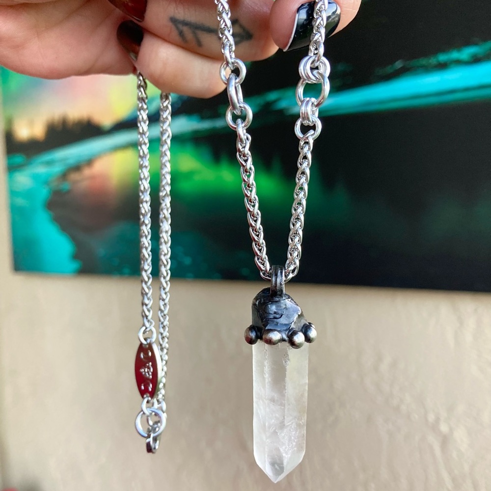 Natural raw clear crystal quartz gemstone boho goth stone charm steel necklace - Picture 2 of 16